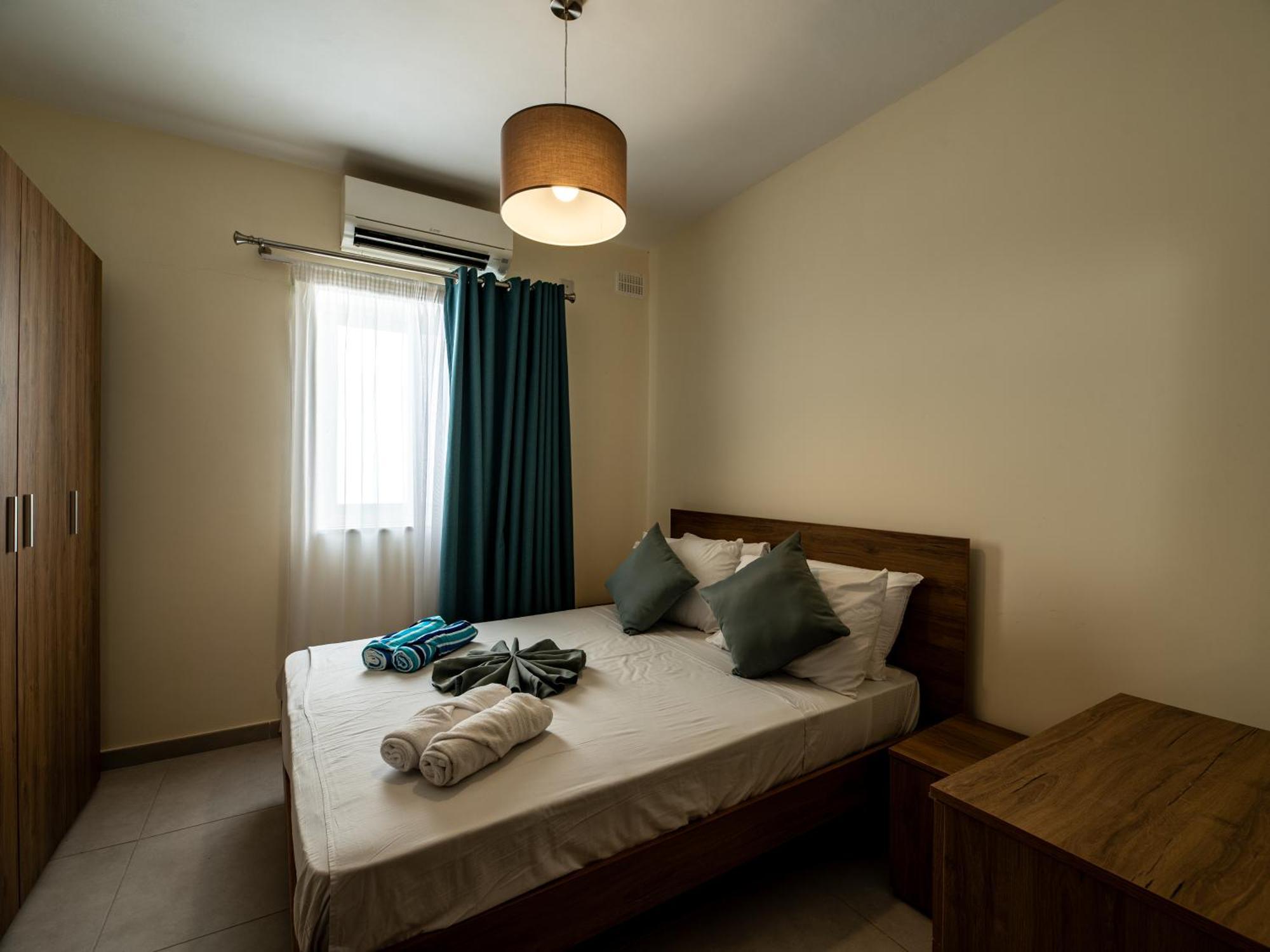 סיינט פול ביי Euroclub Hotel מראה חיצוני תמונה