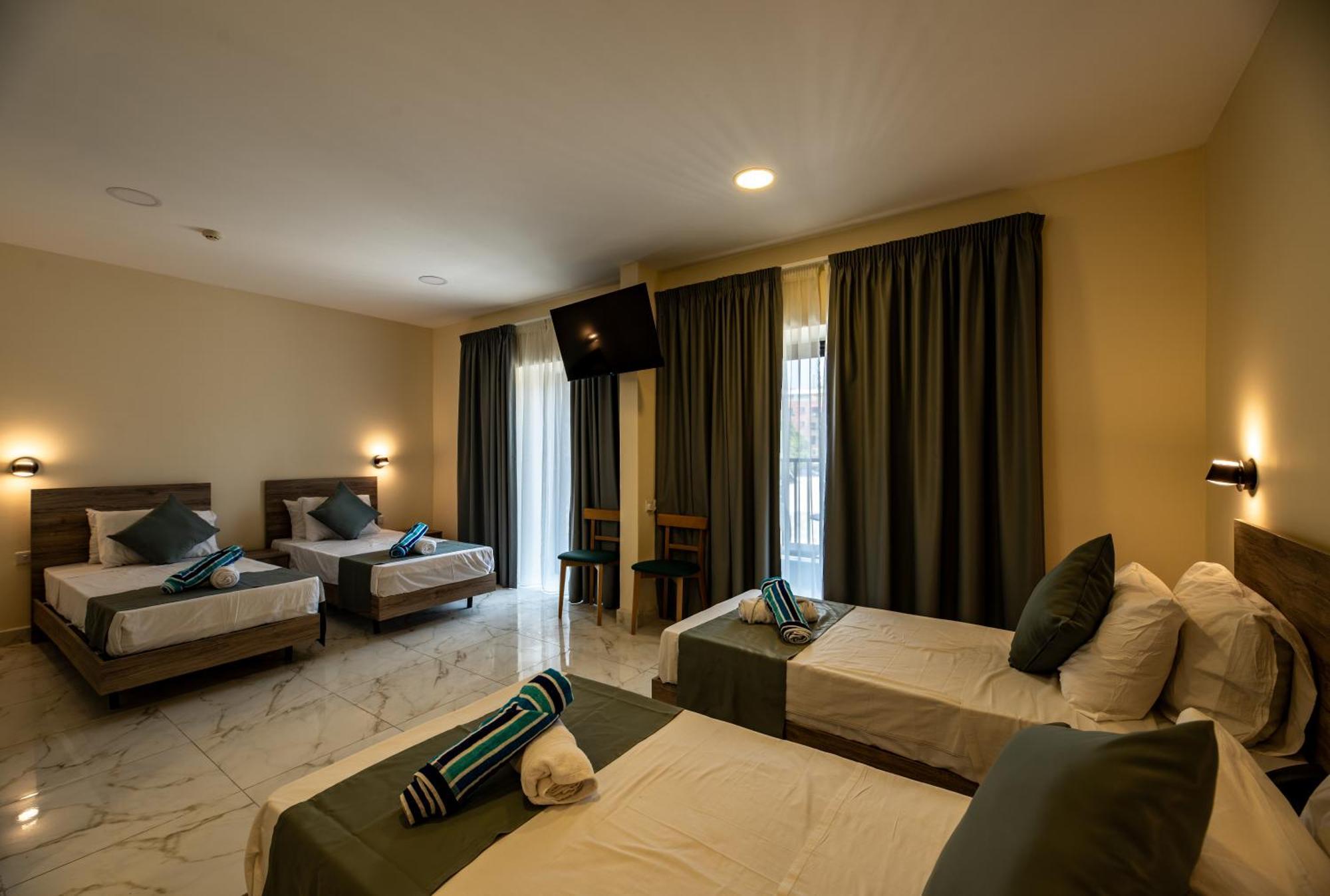 סיינט פול ביי Euroclub Hotel מראה חיצוני תמונה