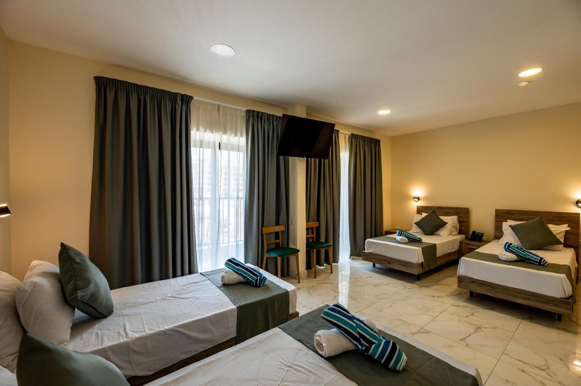 סיינט פול ביי Euroclub Hotel מראה חיצוני תמונה