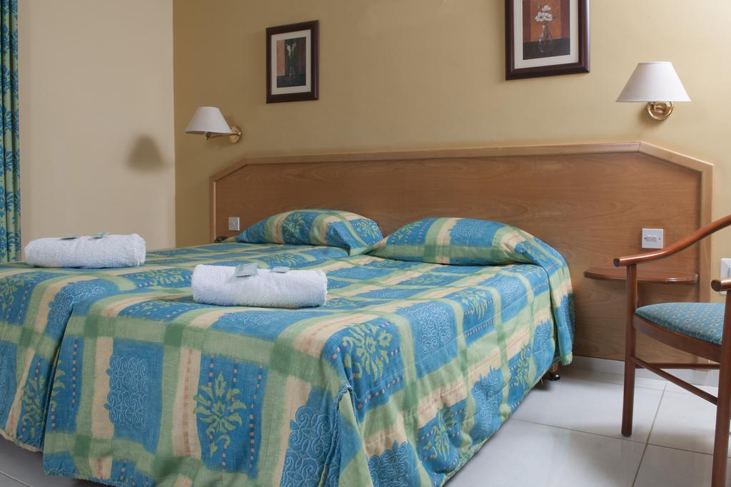 סיינט פול ביי Euroclub Hotel מראה חיצוני תמונה