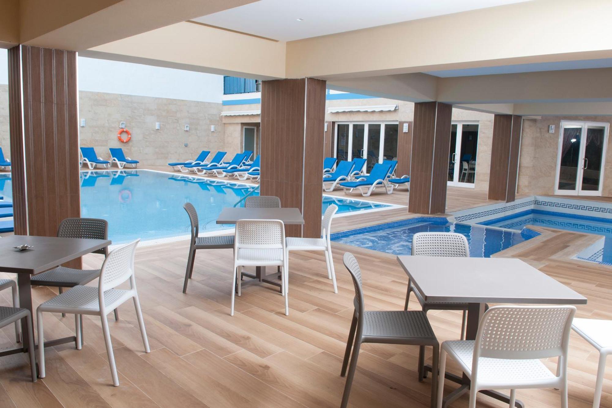 סיינט פול ביי Euroclub Hotel מראה חיצוני תמונה