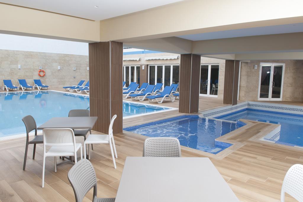 סיינט פול ביי Euroclub Hotel מראה חיצוני תמונה
